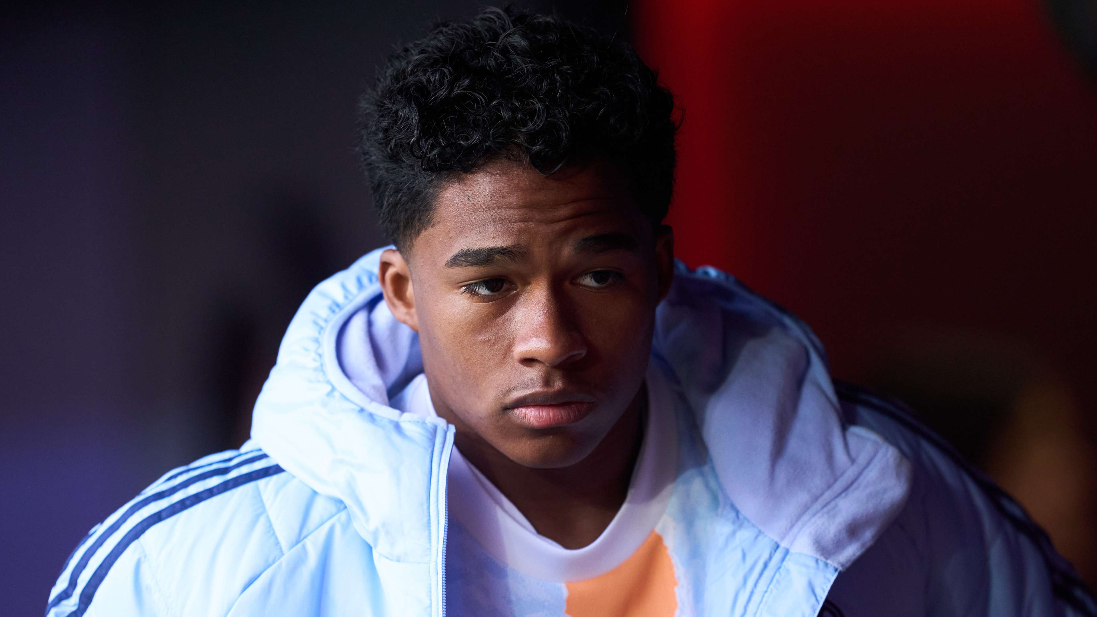 而萨拉戈萨 而萨拉戈萨